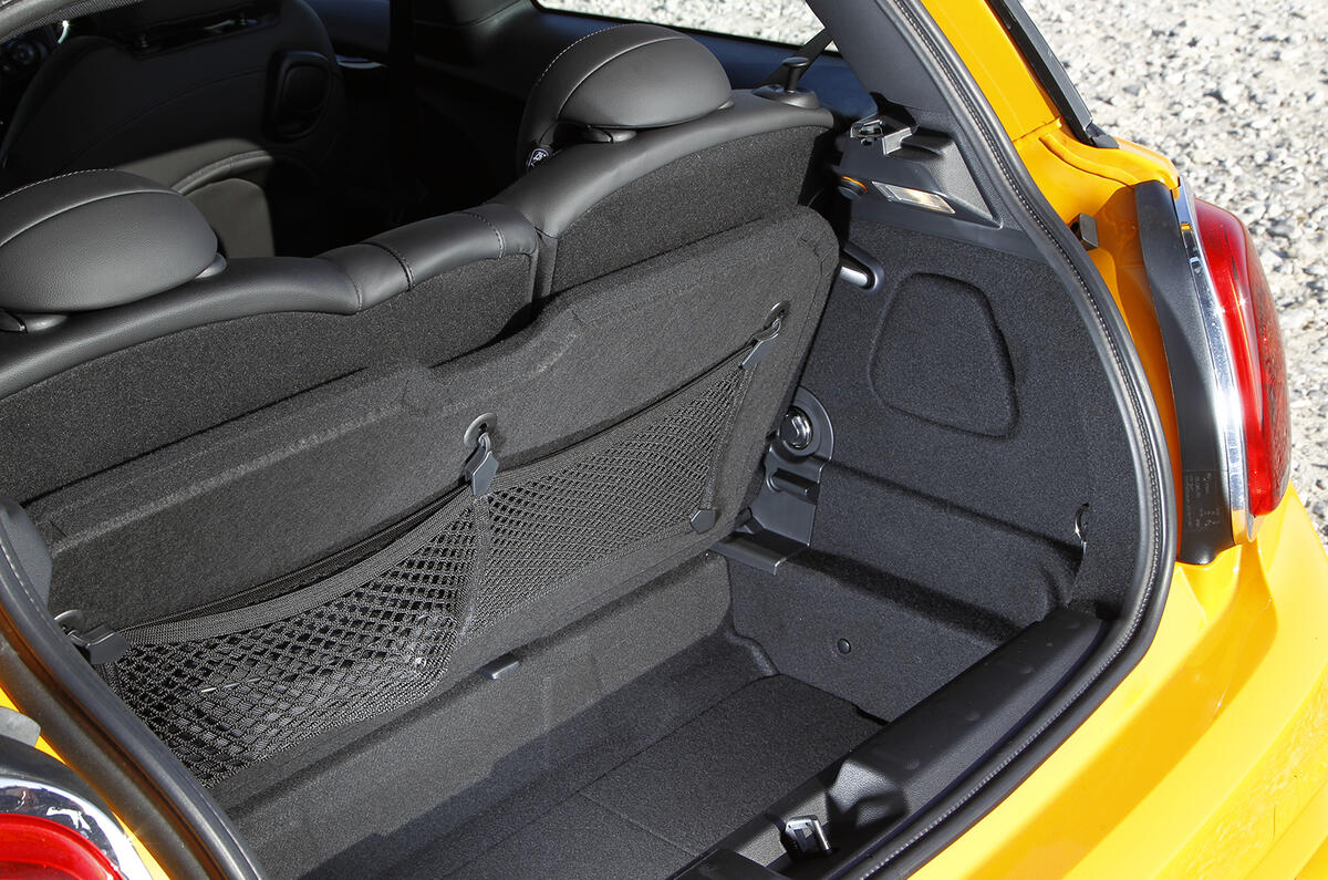 Mini Cooper S boot space