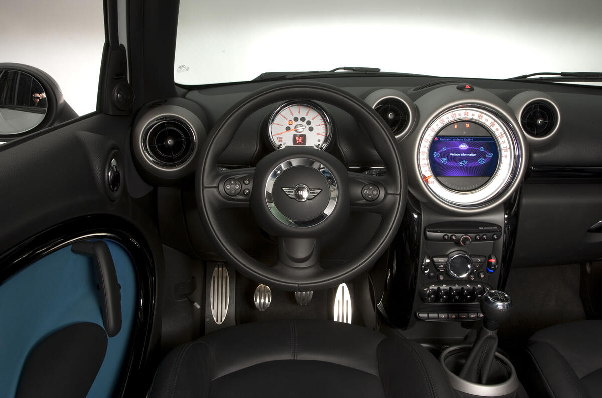 no title Mini Countryman video exclusive