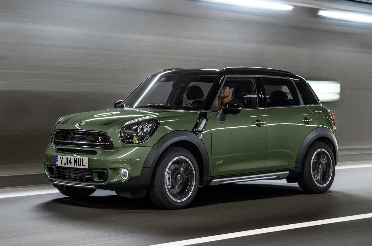 no title Minor changes for revised Mini Countryman