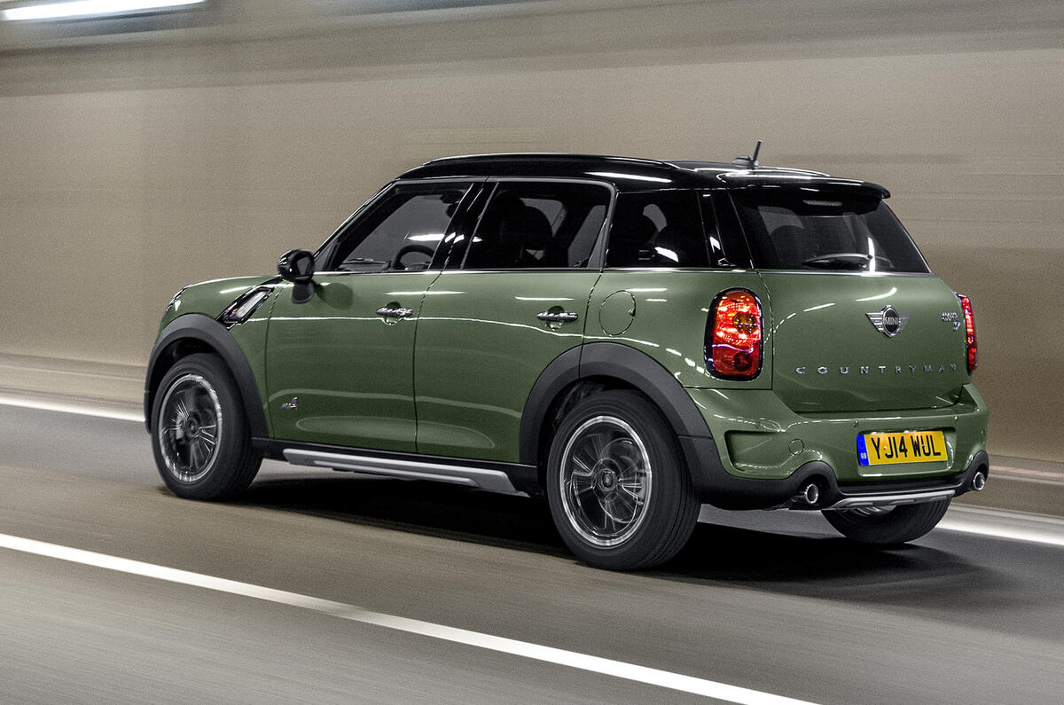 no title Minor changes for revised Mini Countryman