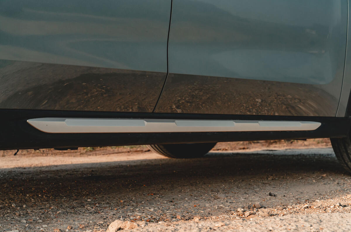 mini countryman review 2024 06 sill mini countryman review 2024 06 sill