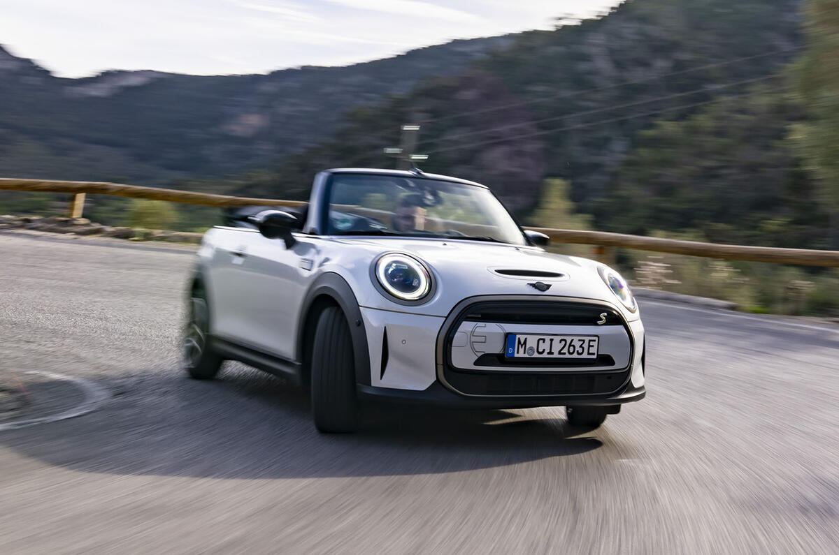 mini electric convertible review 03 coerning mini electric convertible review 03 coerning