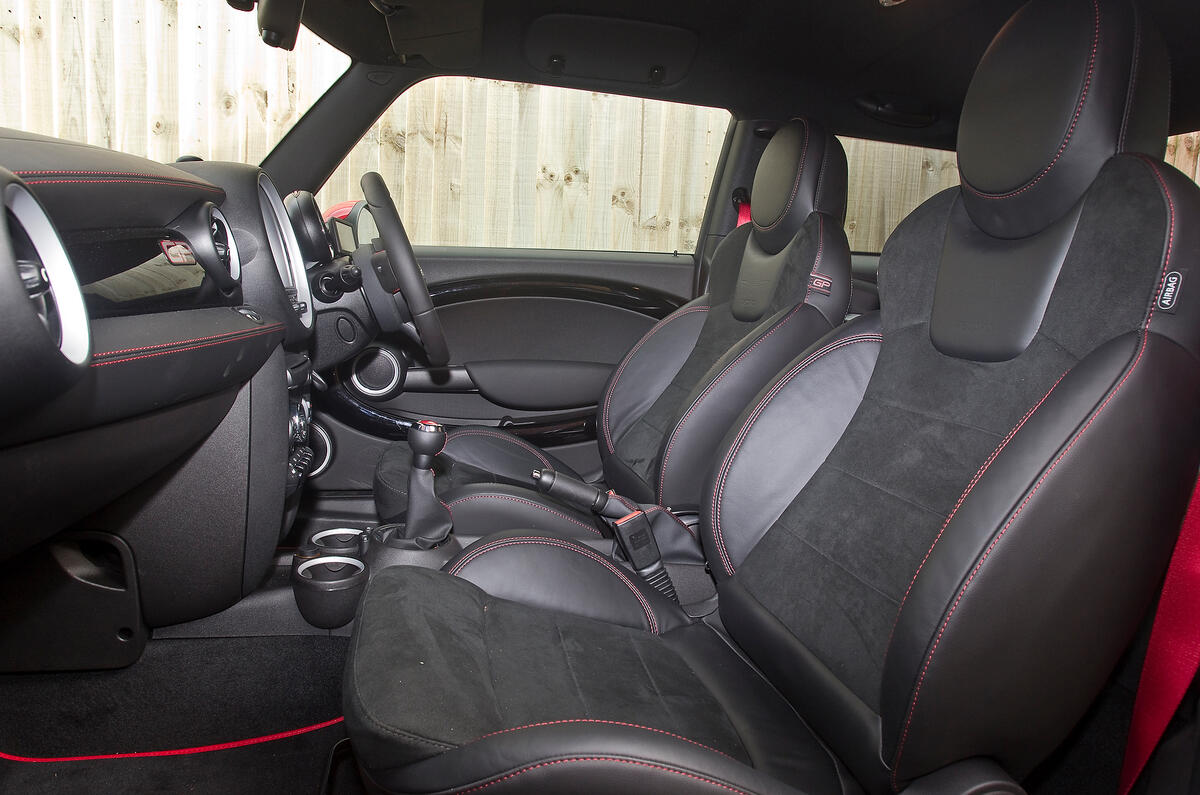 Mini GP front seats