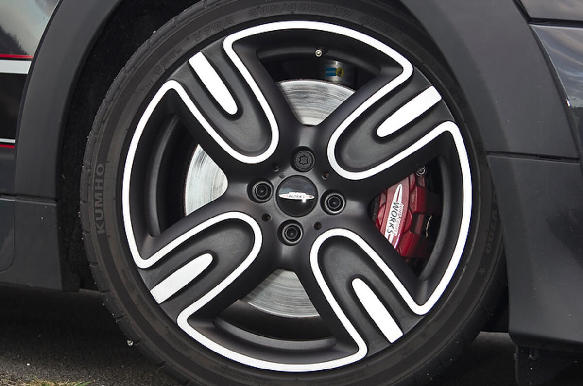 17in Mini GP alloy wheels