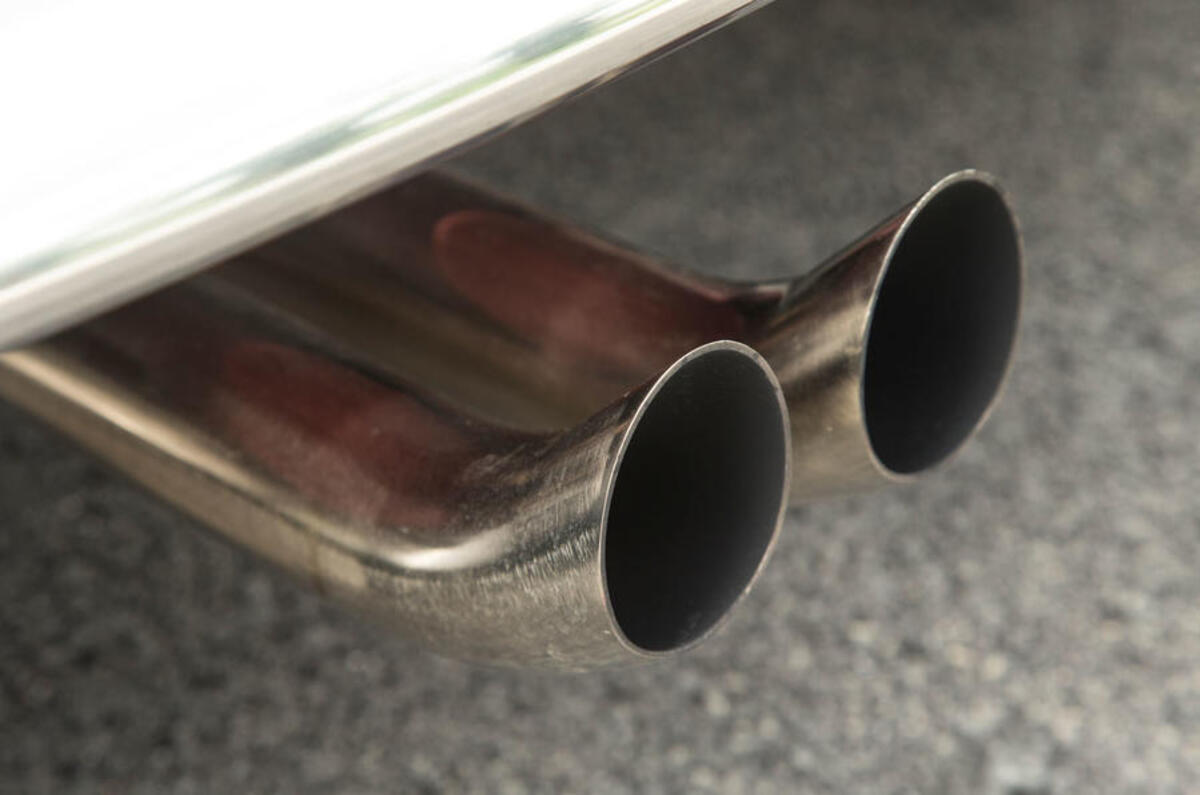 Mini Remastered twin exhaust