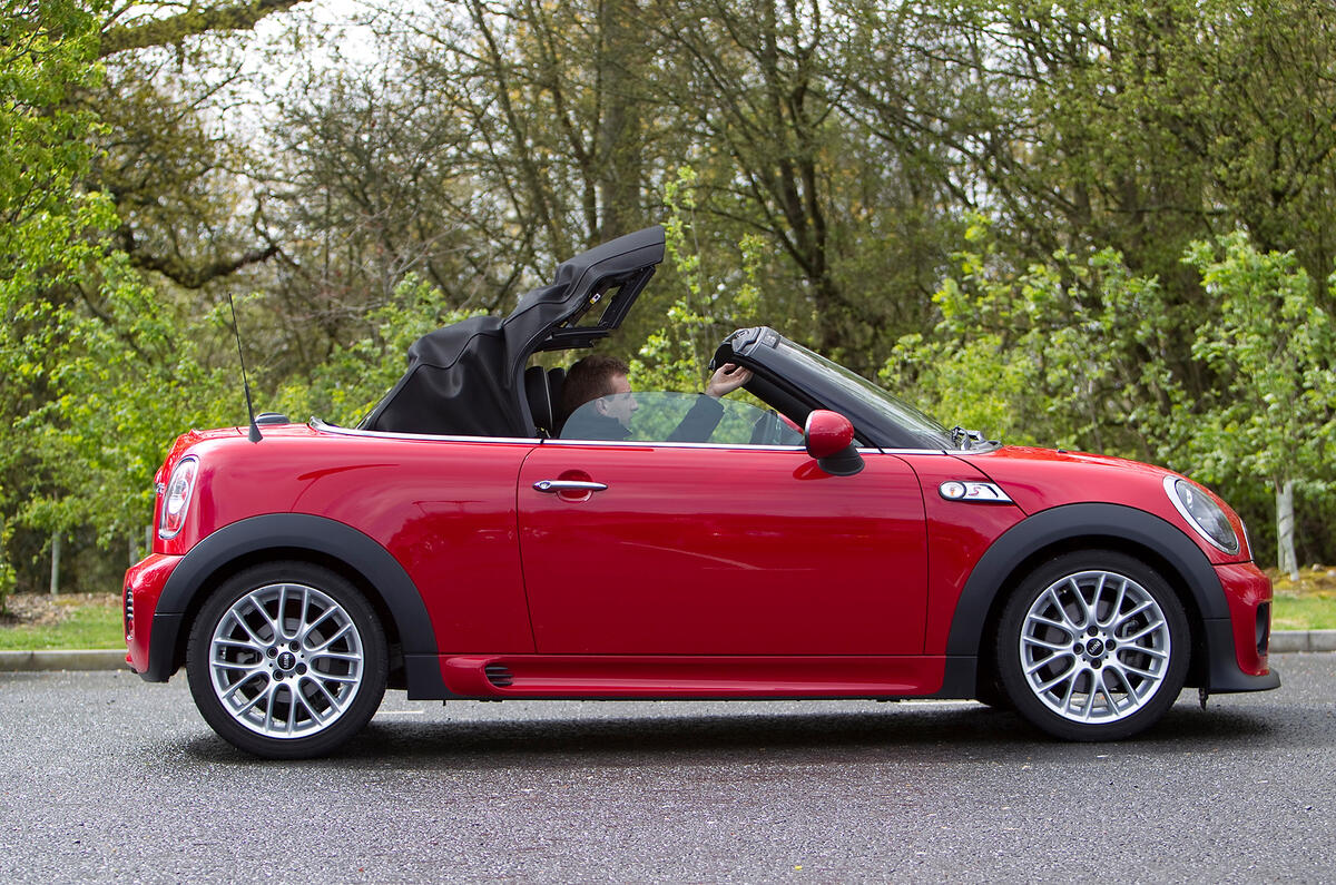 Mini Roadster folding roof