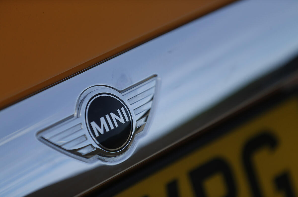 Midget gem specials - Audi S1 versus Mini Cooper S