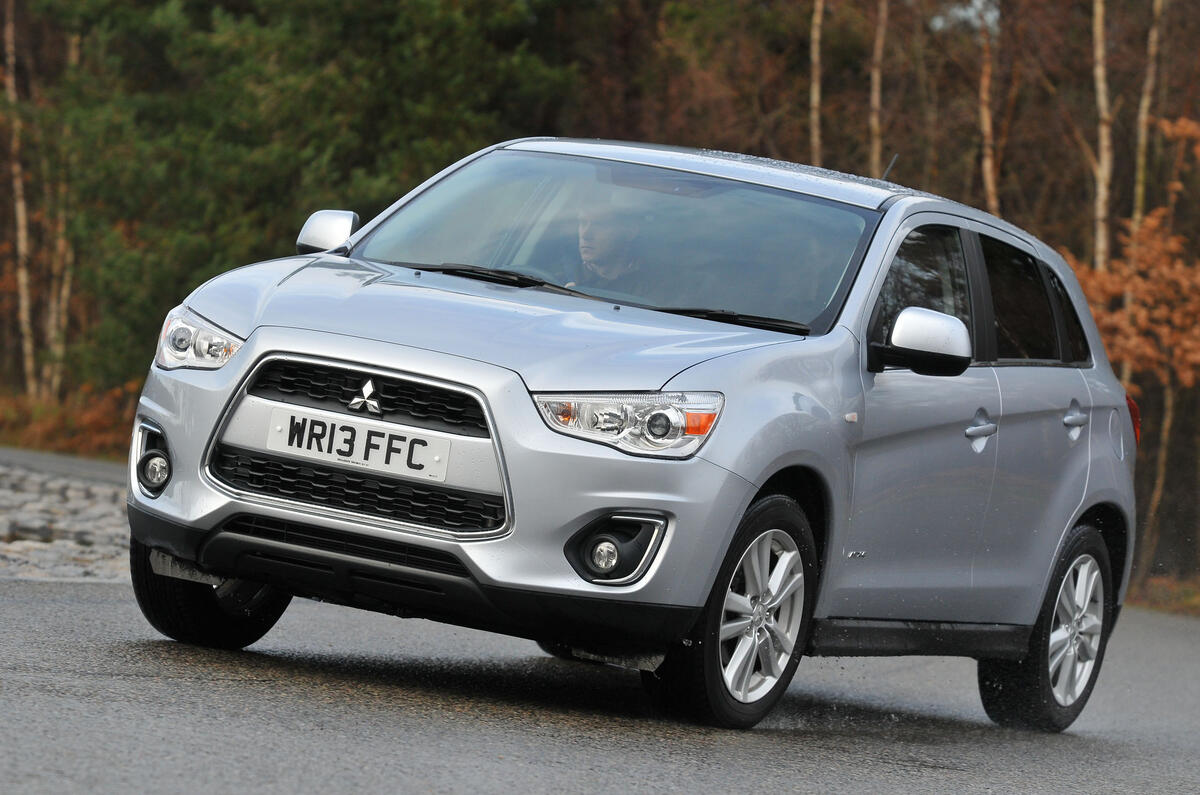 Mitsubishi ASX cornering