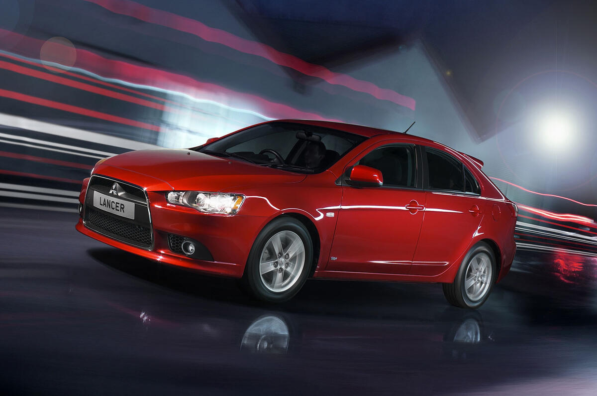 Mitsubishi's FWD Outlander