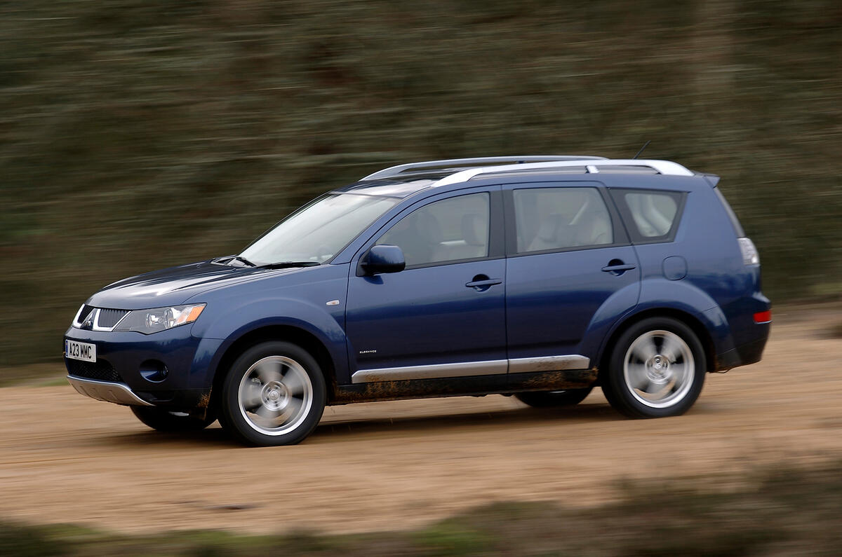 The engine is too vocal compared with rivals Mitsubishi Outlander side profile