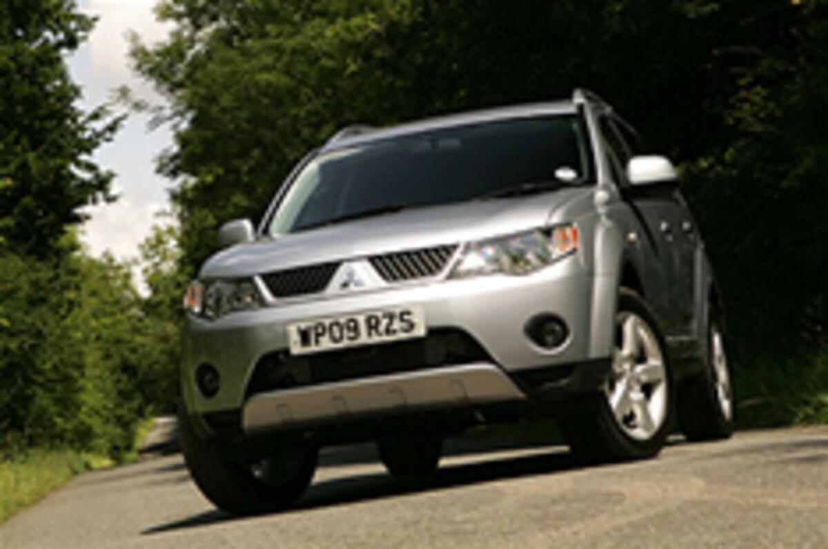 Two new Mitsubishi Outlanders