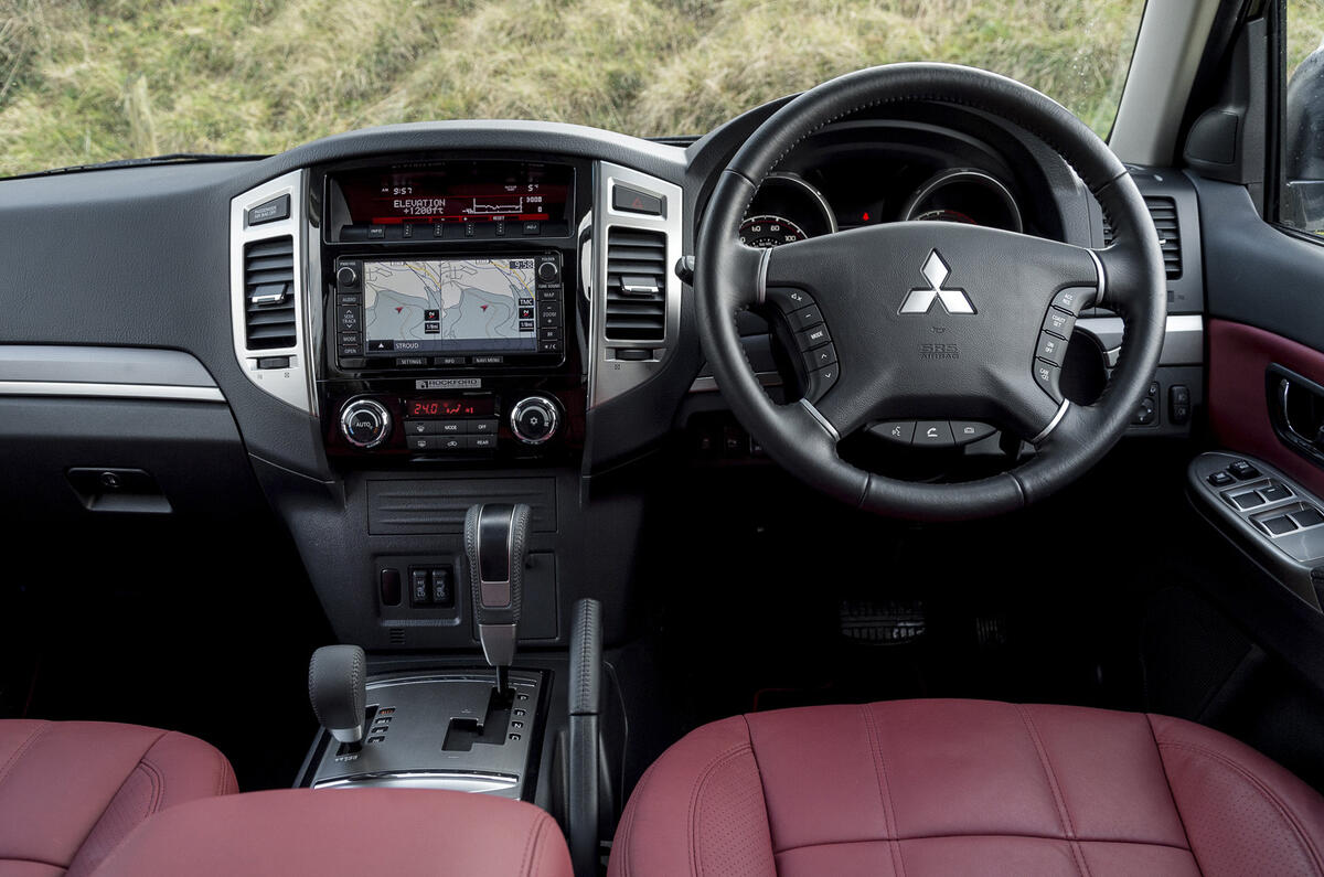 Range Rover Interior >> Mitsubishi Shogun Review (2017) | Autocar Range Rover Interior >> Mitsubishi Shogun Review (2017) | Autocar