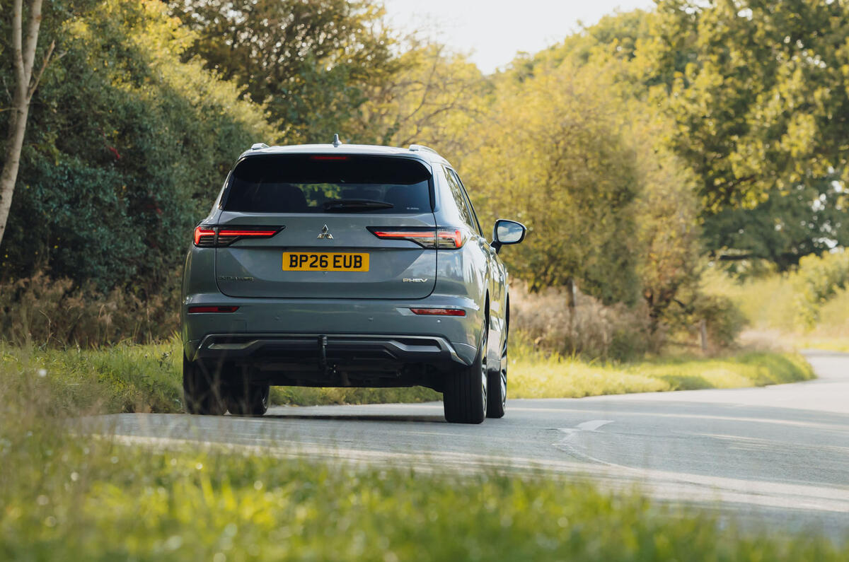 Mitsubishi Outlander FD 26/09/15 19