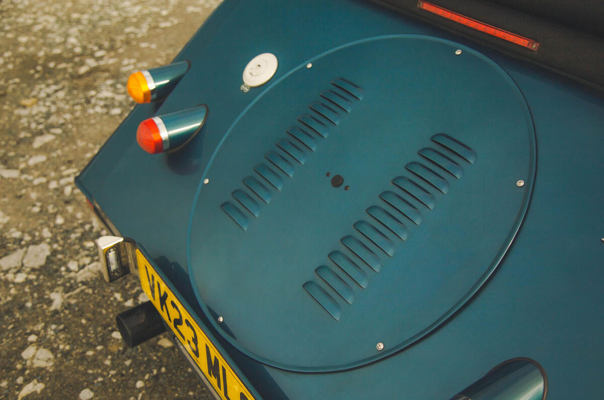 morgan plus 8 10 louvres