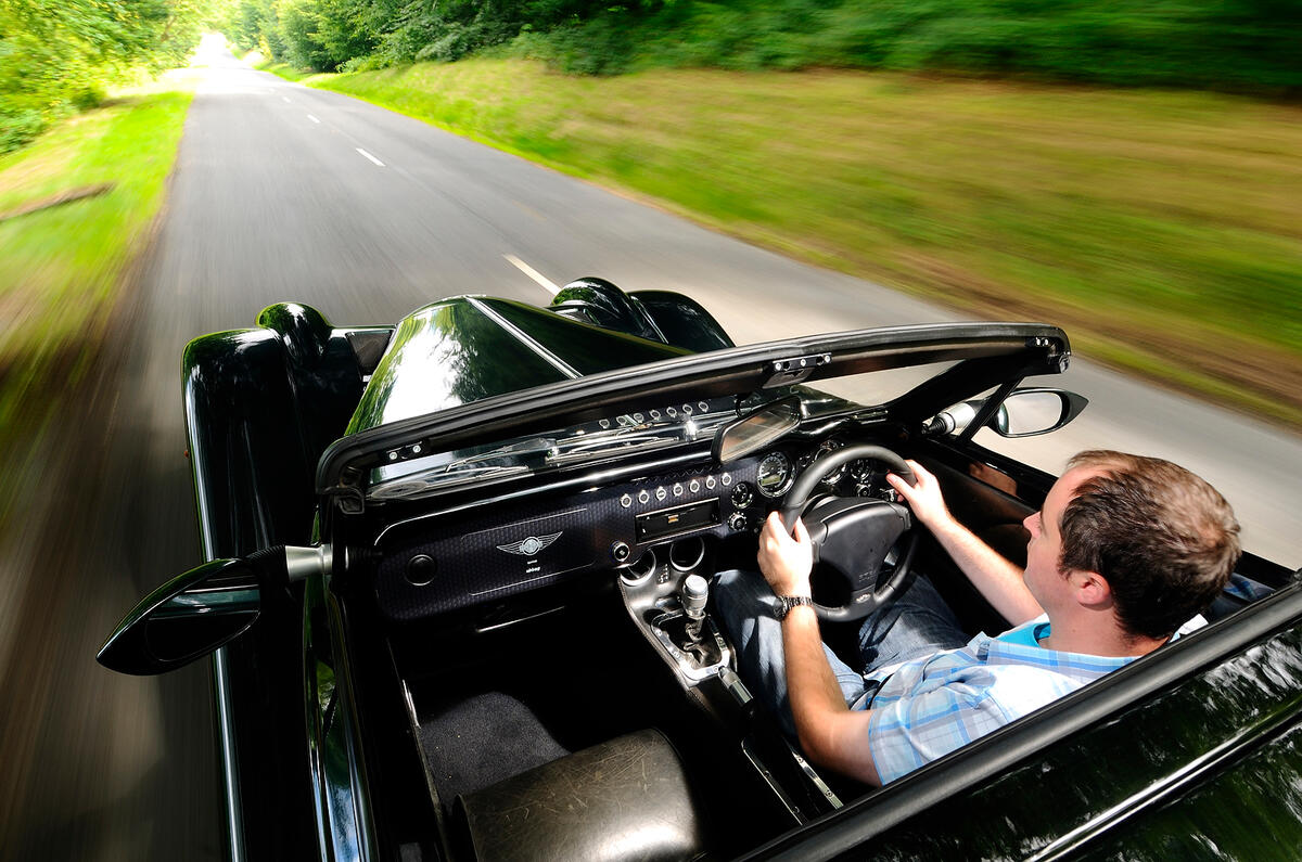 Driving Morgan Aero Supersports