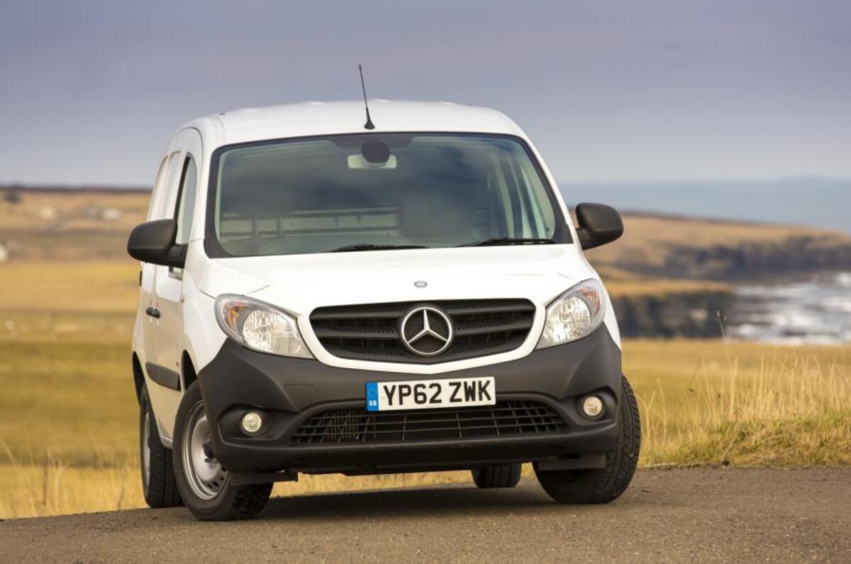 4 star Mercedes-Benz Citan