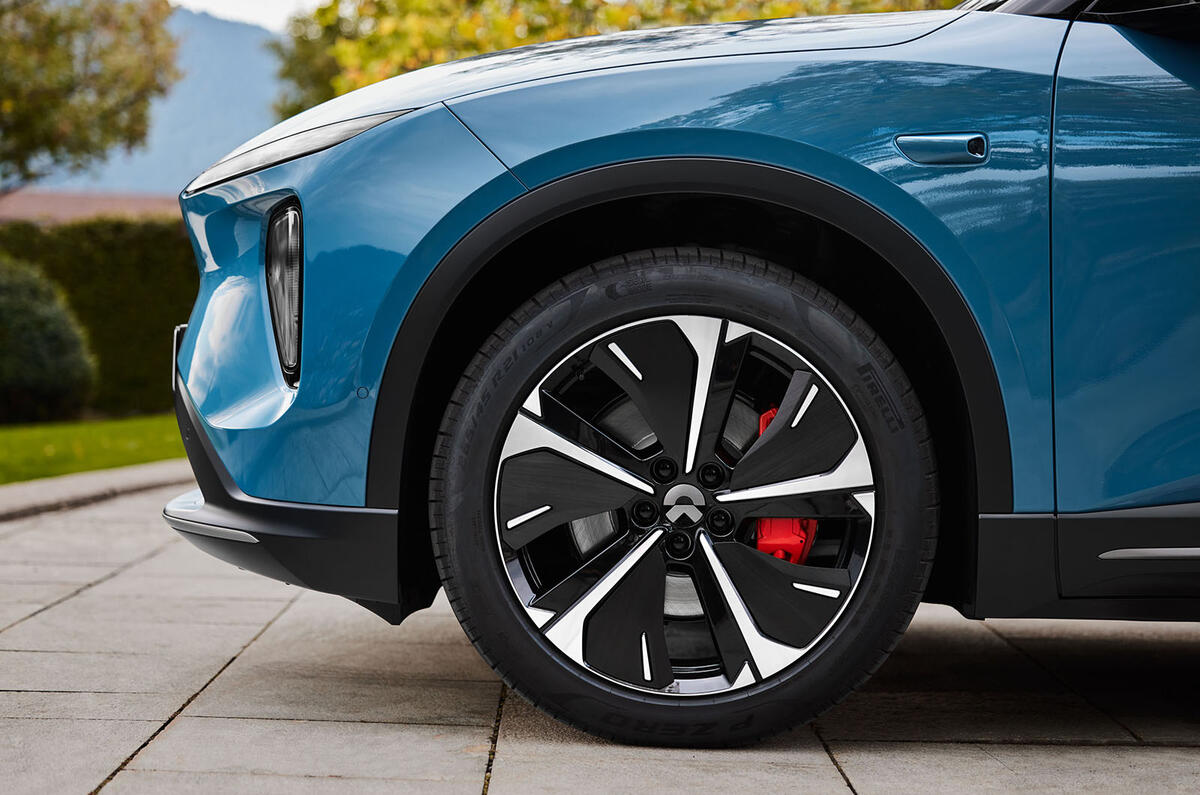 nio el6 2023 review 004 wheel
