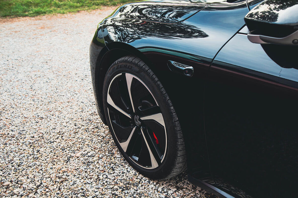 nio et7 review 2023 004 wheel nio et7 review 2023 004 wheel