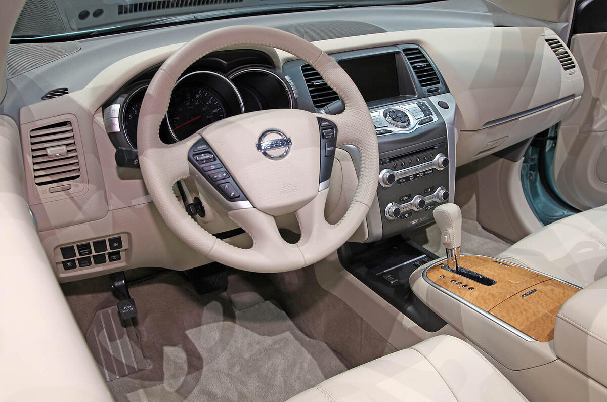 no title LA motor show: Nissan Murano CC