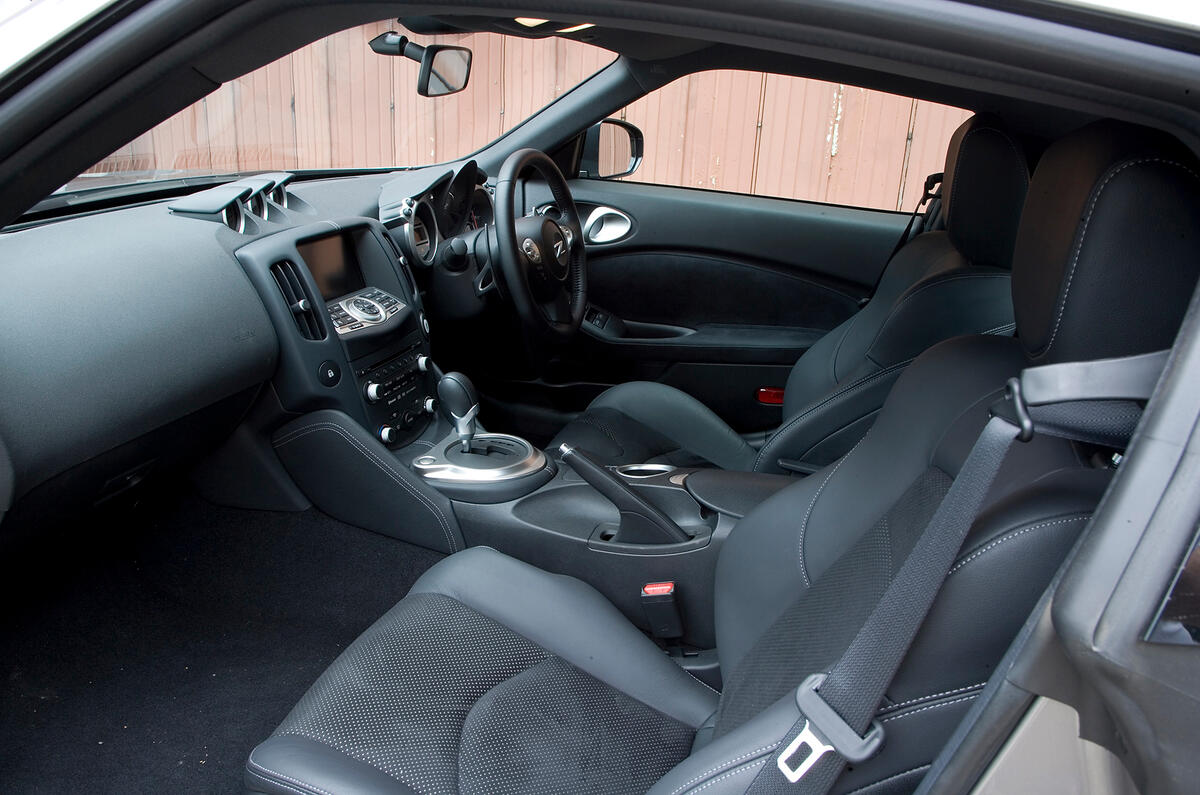Nissan 370Z Review (2017) | Autocar