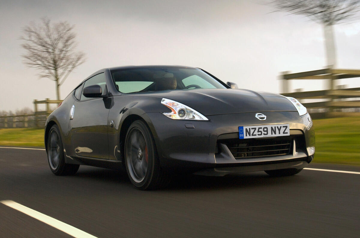 New Nissan 370Z Black Edition