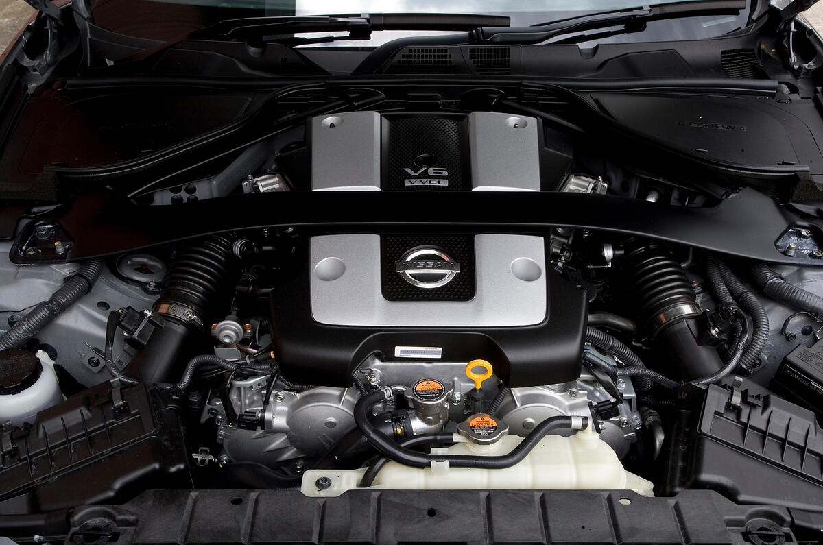 The final 1500rpm on the way to the 7500rpm rev limit isn't a joyous experience: loud and raucous Nissan 370Z engine bay