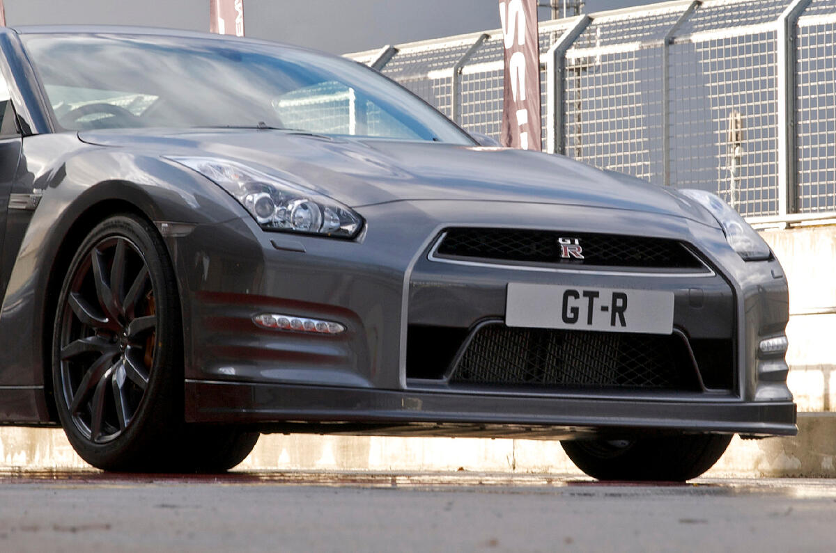 From the splitter backwards, the floor has been made as flat as possible, to aid downforce Nissan GT-R front end