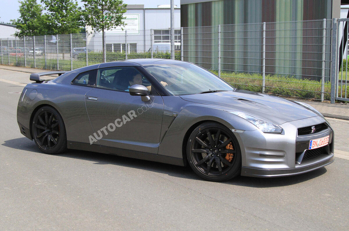 no title Nissan GT-R Spec-M: new pics
