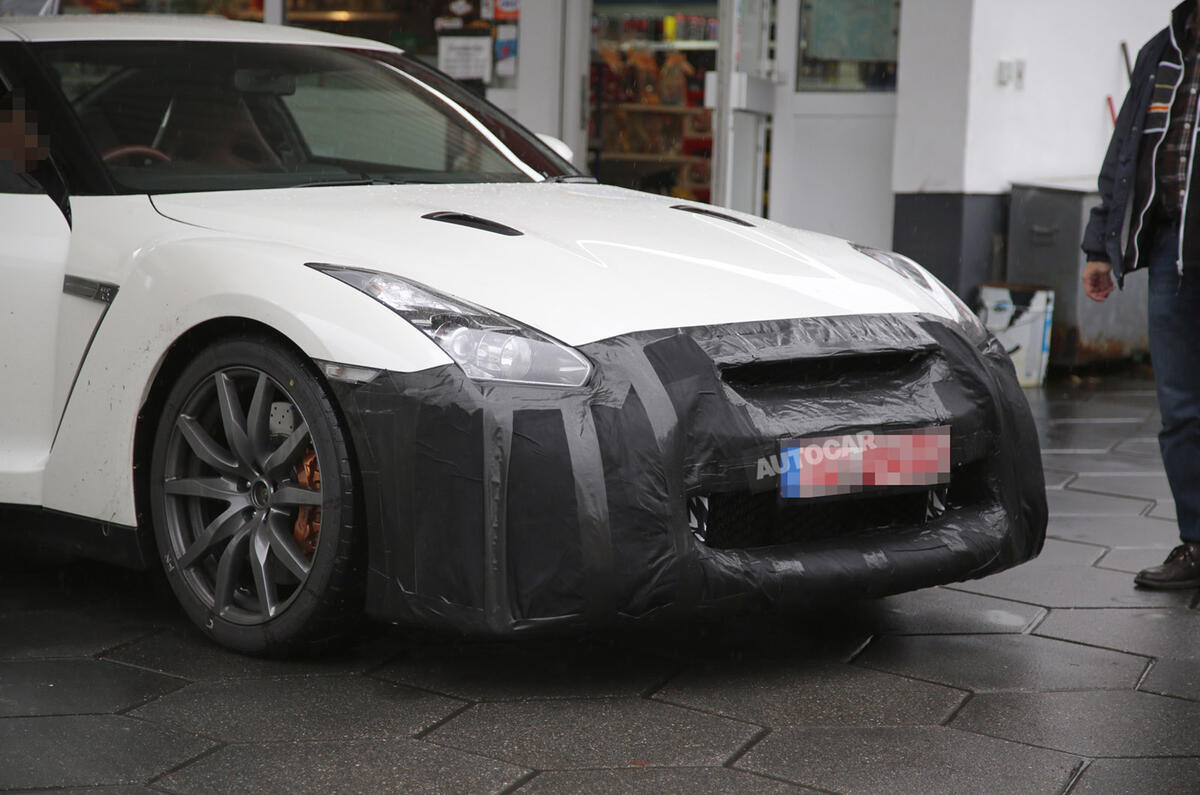 New Nissan GT-R planned for 2017