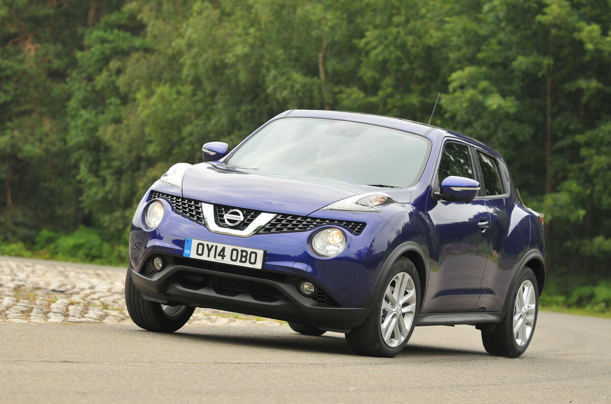 Nissan Juke cornering