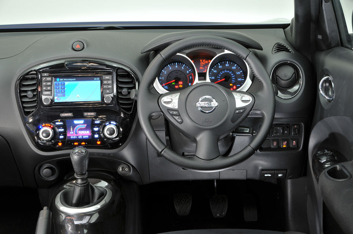 Nissan Juke dashboard