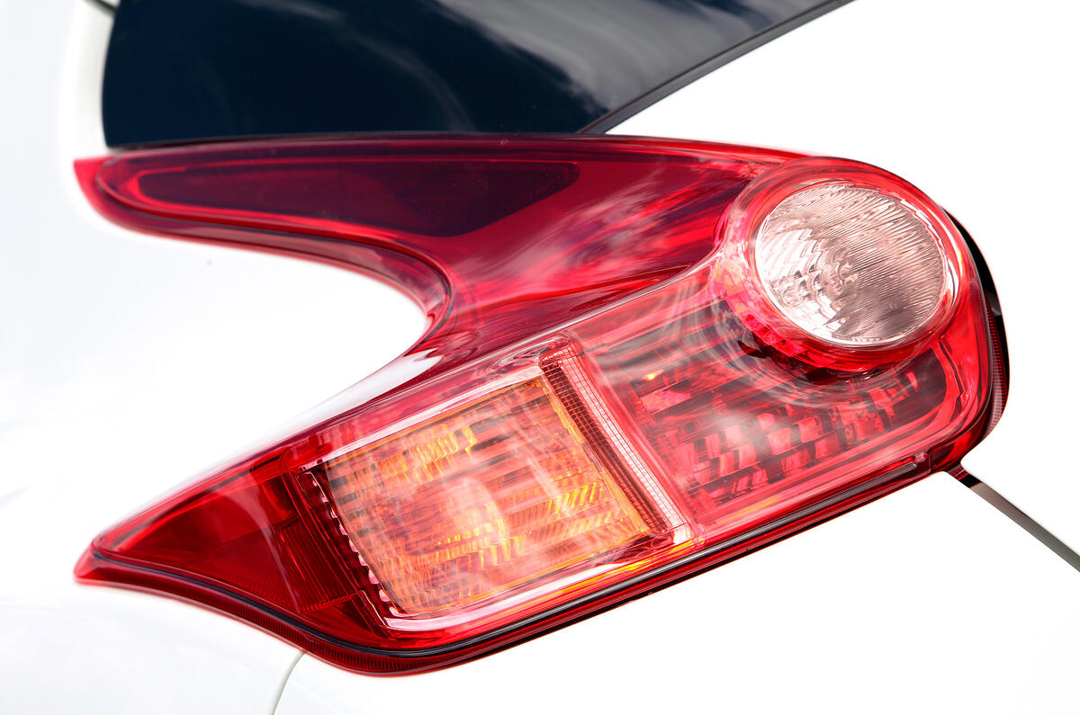 Nissan Juke Nismo rear lights