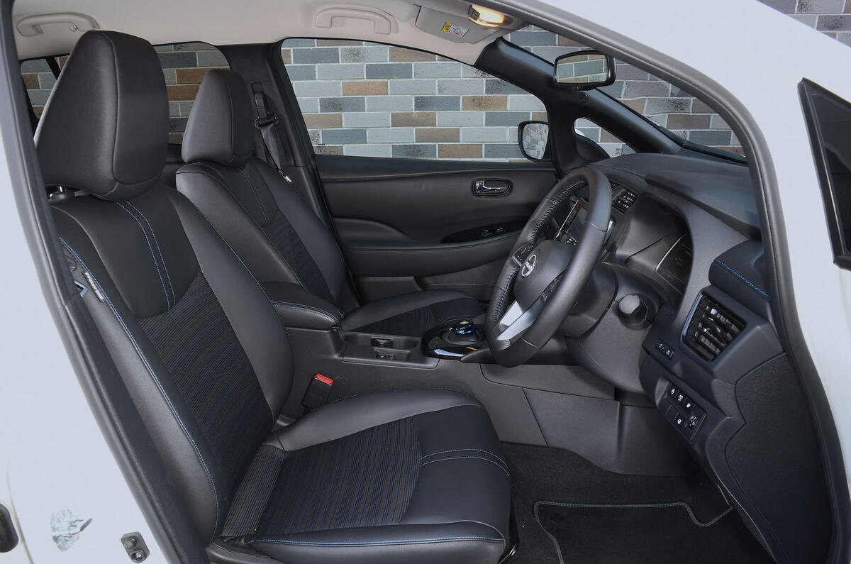 nissan leaf 2024 16 front seats nissan leaf 2024 16 front seats