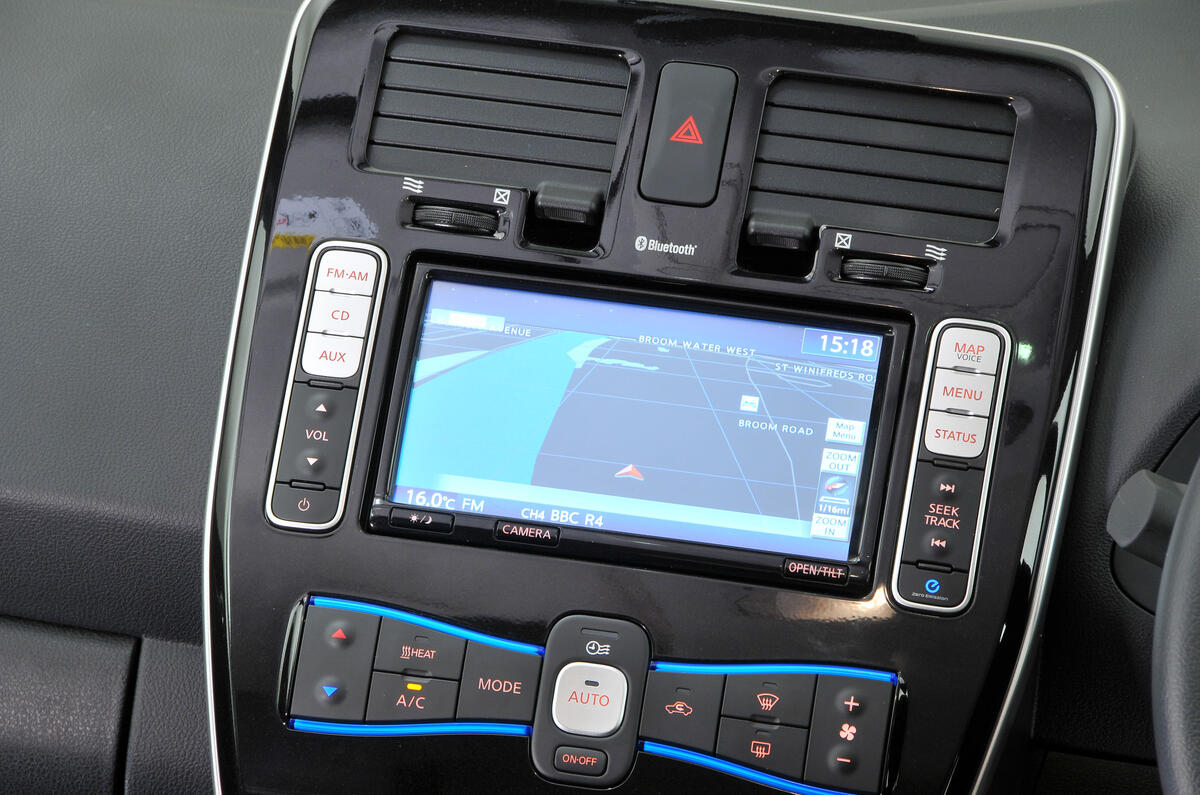 Nissan Leaf infotainment system