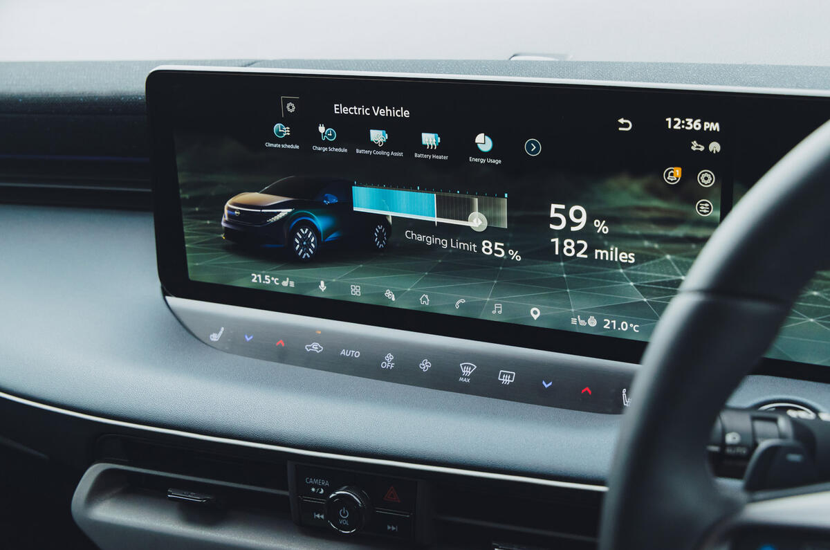Nissan Leaf review 2026 011