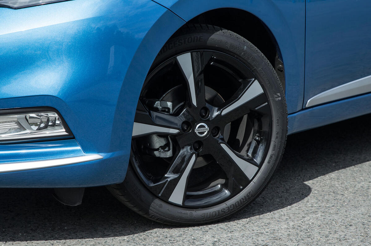 17in Nissan Micra alloy wheels