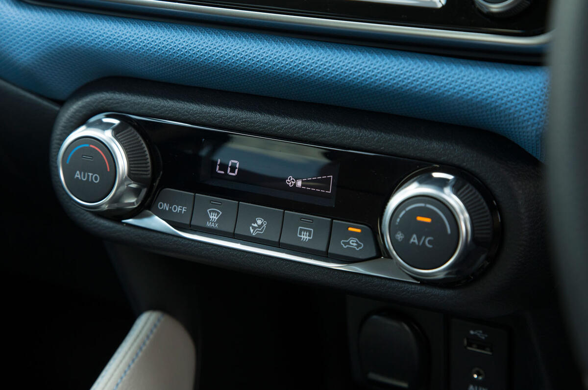 Nissan Micra climate controls