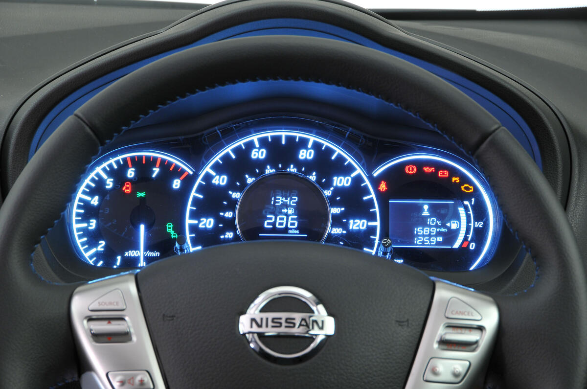 Nissan Note instrument cluster
