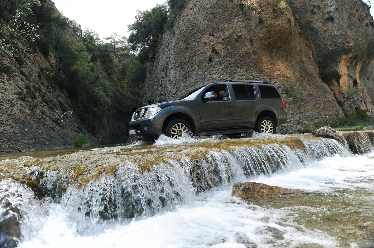 Nissan Pathfinder off-roading