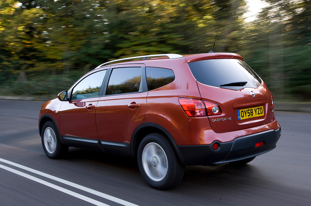 High kerb weight hurts economy in the Qashqai Nissan Qashqai rear quarter