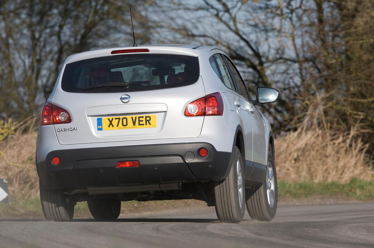 Qashqai benefits from a good primary ride and excellent bump absorption properties Nissan Qashqai rear cornering