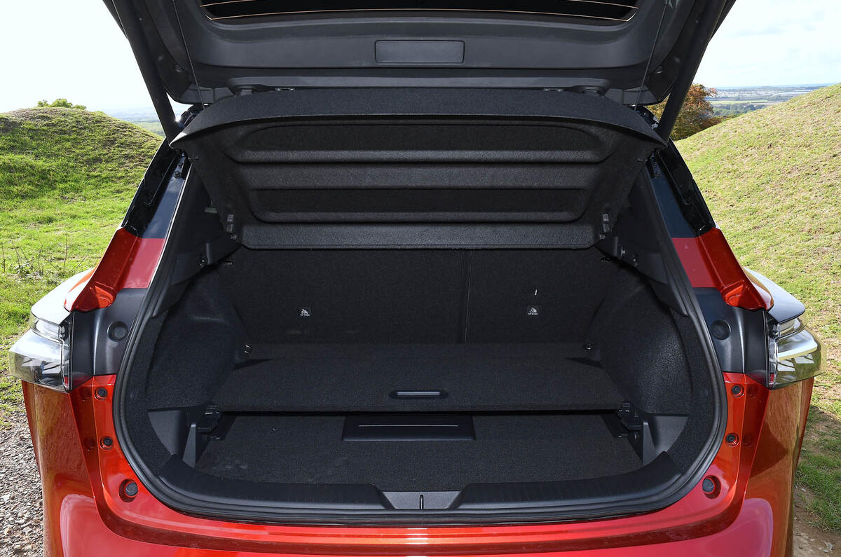 Nissan Qashqai e Power review 2025 15 boot