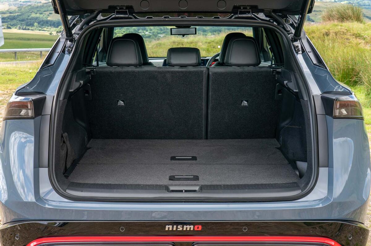 Nissan Ariya Nismo 76