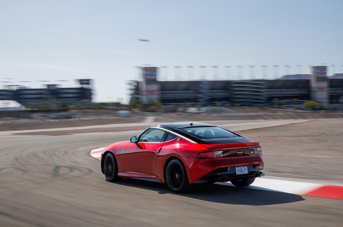 Nissan Z side rear Nissan Z side rear