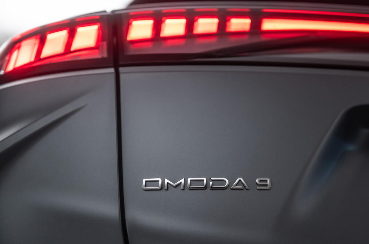 Omoda 9 2025 Review badge 8745