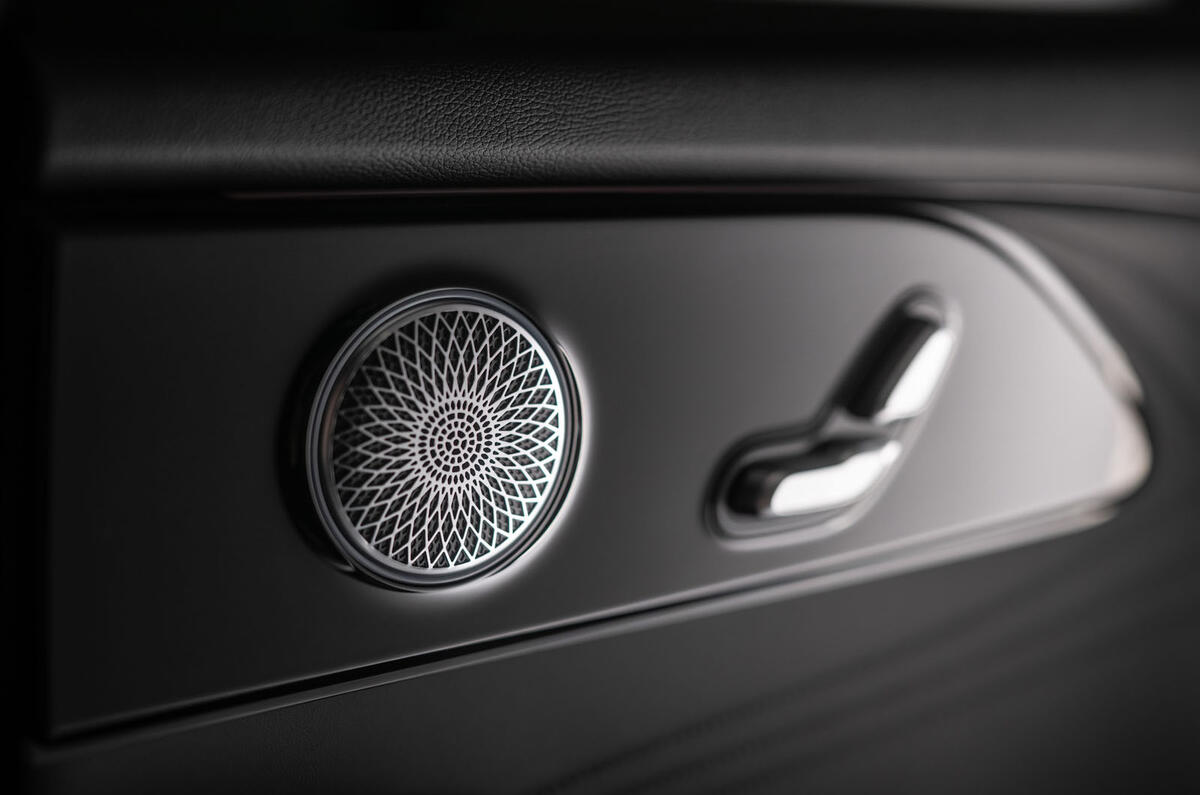 Omoda 9 2025 Review détail de porte 0081