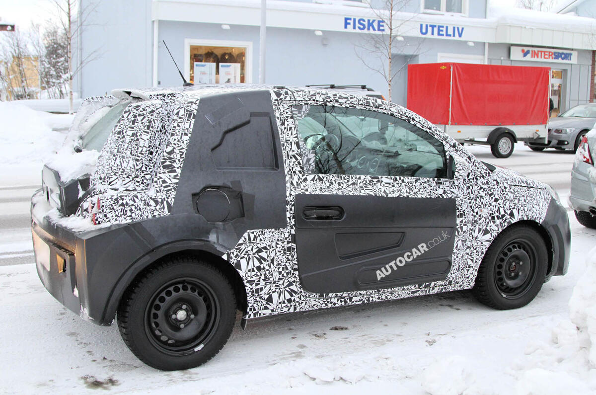 Vauxhall Allegra interior: first look