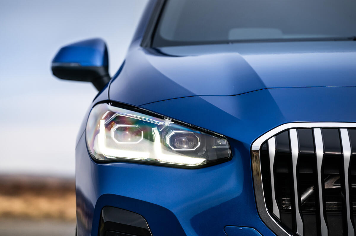 P90452769 highRes bmw 2 series active  P90452769 highRes bmw 2 series active