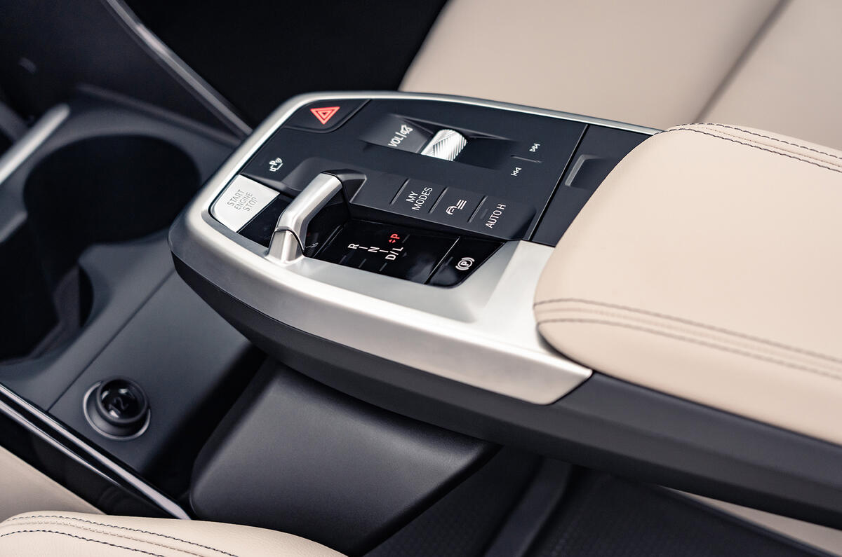 P90452802 highRes bmw 2 series active  P90452802 highRes bmw 2 series active