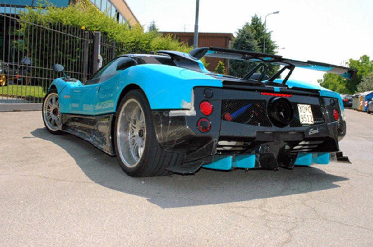 Pagani Zonda Uno revealed